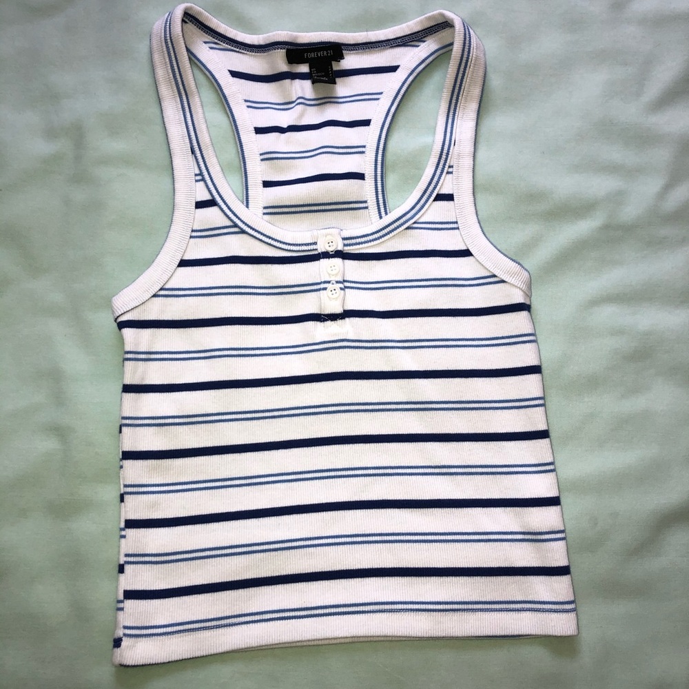 FOREVER 21 top. Size medium.